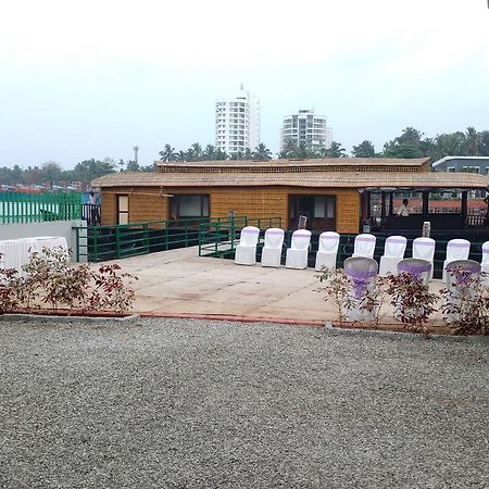 كولاّم Global Backwater Resort المظهر الخارجي الصورة